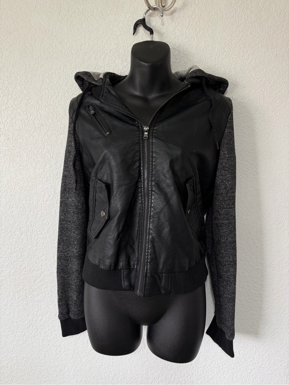 Y2K Edgy Wet Seal Black Leather Hooded Bomber Jacket with Charcoal Sleeves